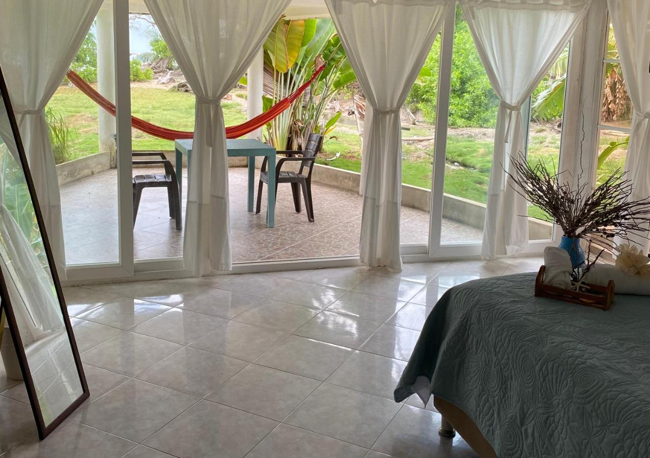 Islander House On Rocky Cay Beach San Andrés المظهر الخارجي الصورة